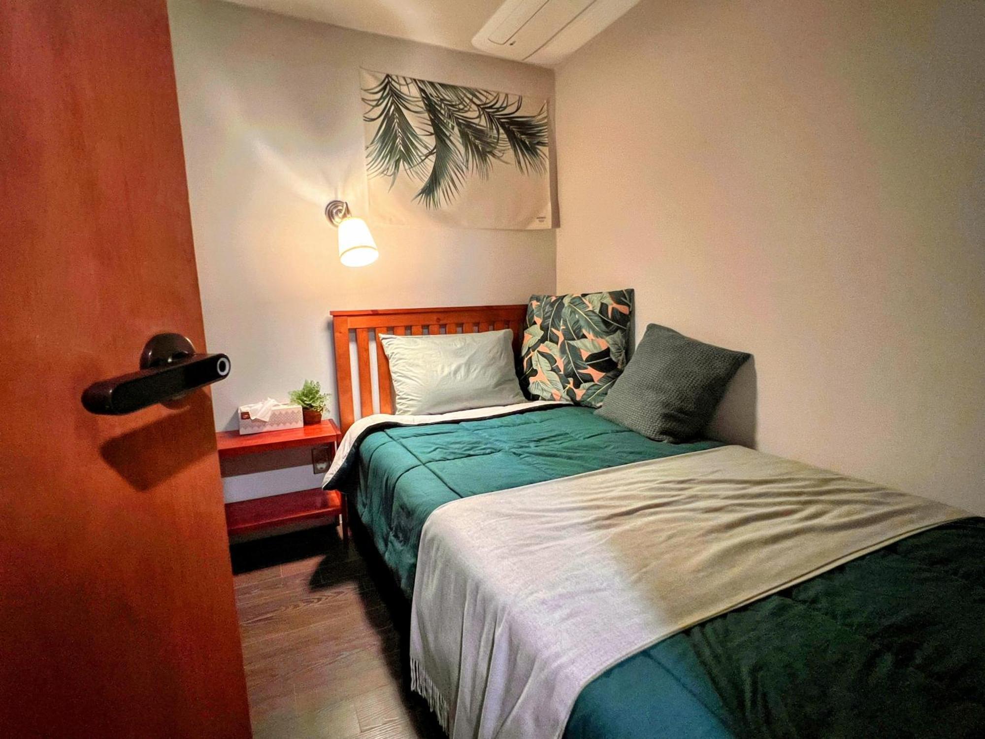 Hhzib, Homestay On A Hill In The Heart Of Seoul - 'Best Seoul Stay 2024' By Seoul Room photo